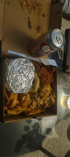 Photo of Madbuns Swansea - 32 St Helen's Rd, Swansea SA1 4AY